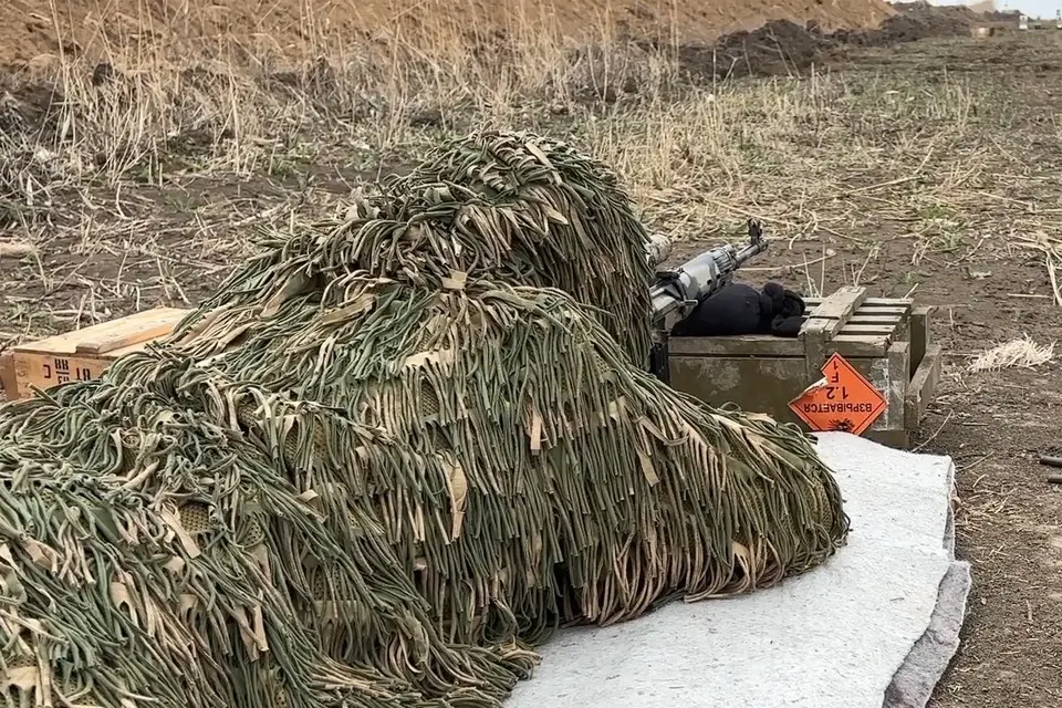 Боевая подготовка снайперов на полигоне