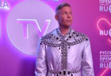 mitya fomin prizyvaet poklonnikov ostanovitsya i govorit o vere v ezoteriku-ekaterinburgu-ru-174635052600-0