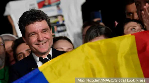 Мэр Бухареста Никушор Дан стал президентом Румынии 