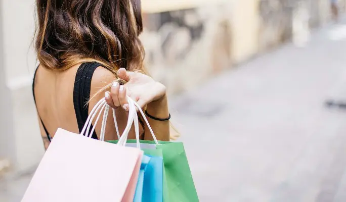 Как сэкономить в черную пятницу: советы от эксперта