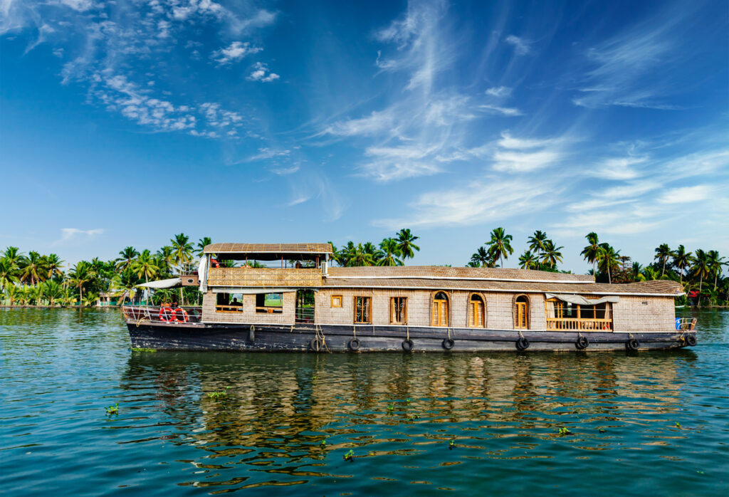 Houseboat on Kerala backwaters India - Новости Екатеринбурга и мира плавучий дом
