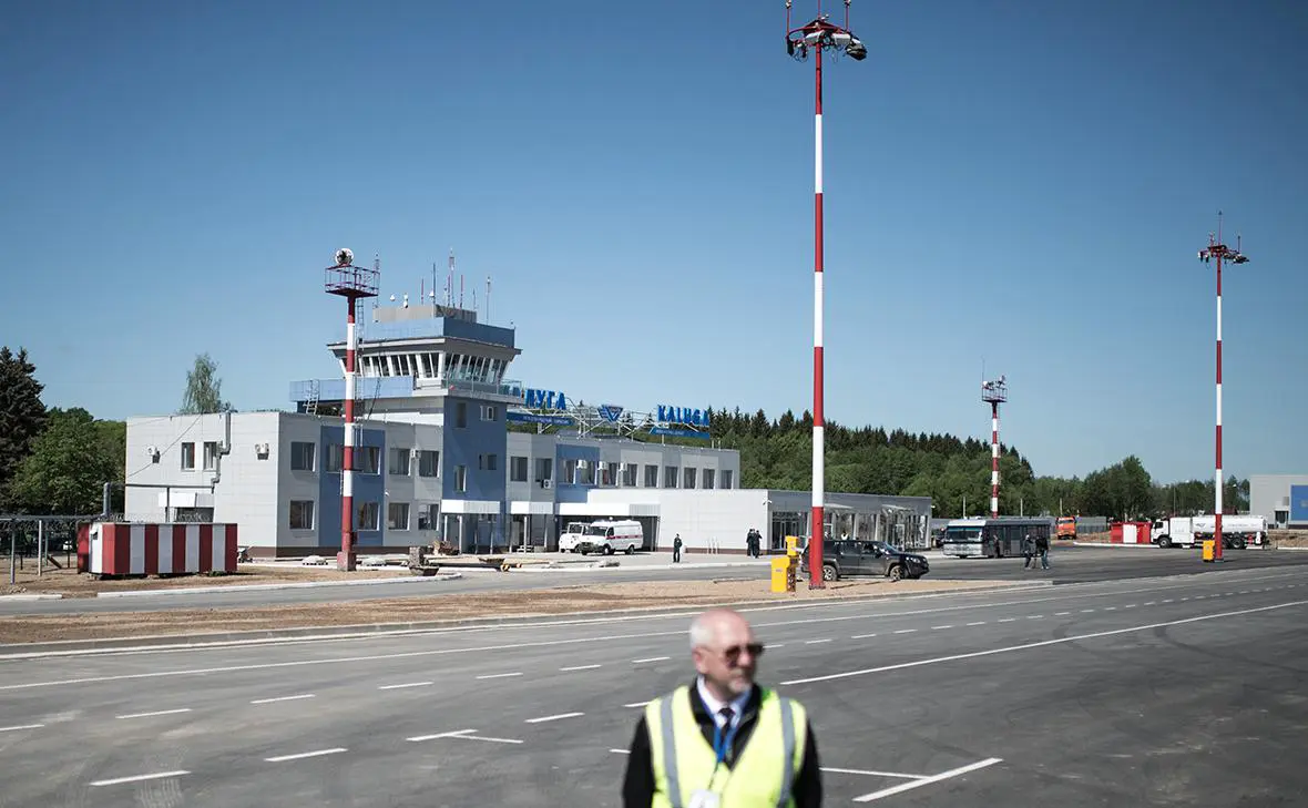 Здание международного аэропорта  Калуга  (Илья Питалев / РИА Новости)