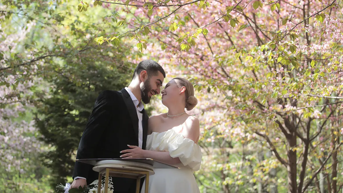 Собянин: Каждая десятая пара выбирает для свадьбы в Москве необычную площадку