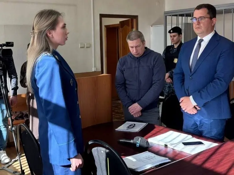Прокурор просит для бывшего зама главы Дегтярска 7 лет и 8 месяцев