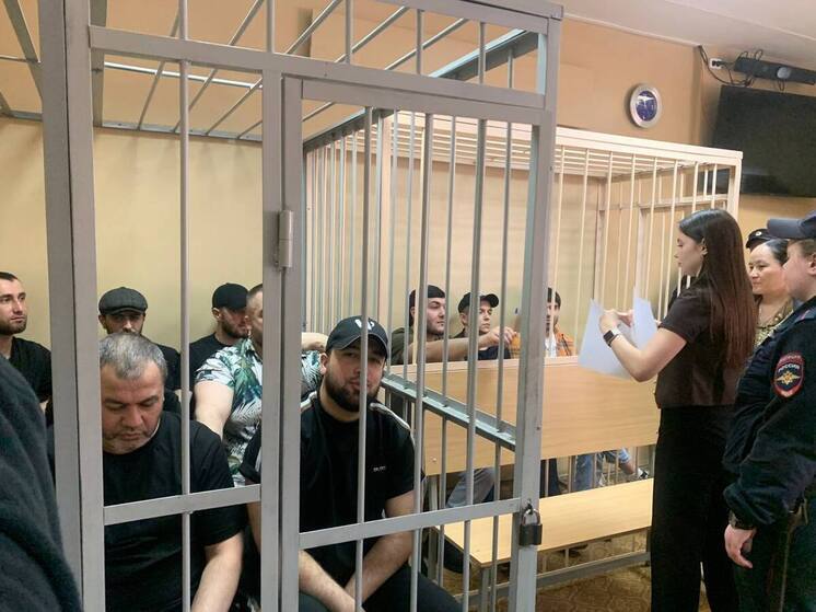 Мигрантов из ОПГ осудили в Екатеринбурге за сбыт наркотики