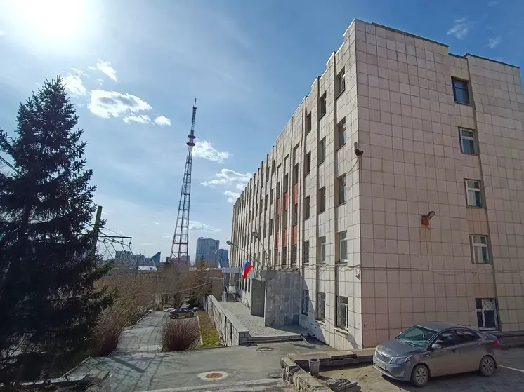 Бывший замглавы Дегтярска получил условный срок по делу о взятке