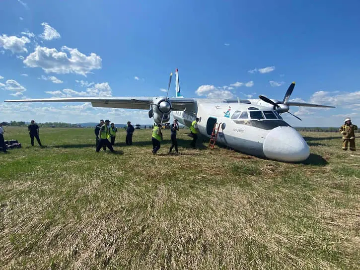 Все пассажиры Ан-24 авиакомпании «Ангара» в Киренске в безопасности-0
