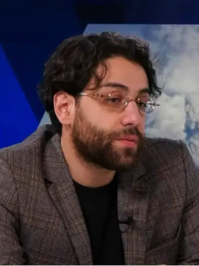 Заместитель директора центра Института мировой военной экономики и стратегии НИУ ВШЭ Георгий Асатрян 