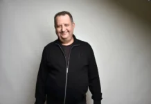 Герт Вилдерс и Кароль Навроцкий обсуждают новую политическую эру Европы gert vilders i karol navroczkij obsuzhdayut novuyu politicheskuyu eru evropy-ekaterinburgu-ru-0