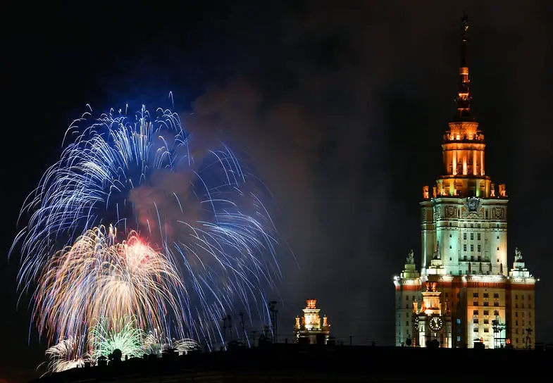 МГУ и МИФИ вошли в рейтинг лучших вузов России RAEX-2025-0