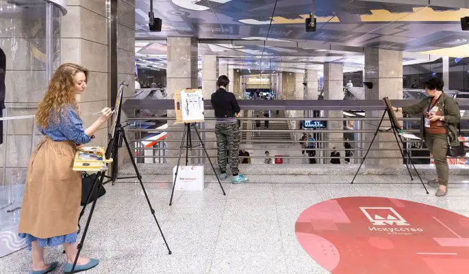 В Москве открылась новая постоянная галерея проекта "Искусство в метро"