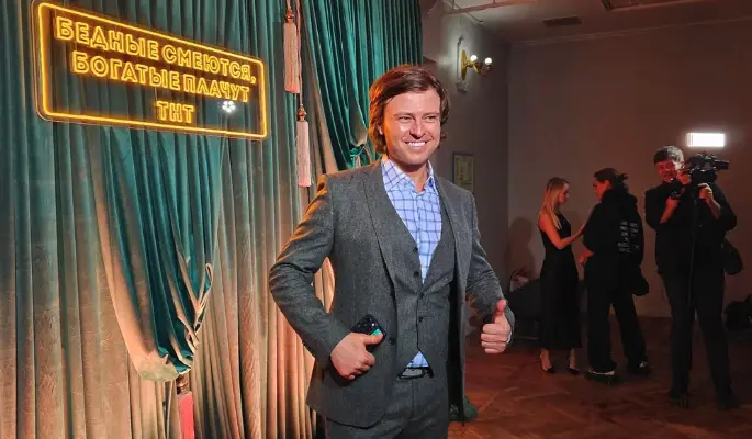 Рукоприкладства и причиненный вред матери: Шаляпин публично взвыл от боли