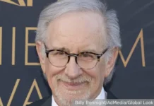 Стивен Спилберг и Universal Studios объявляют о сенсационном вестерне с Эмили Блант! stiven spilberg i obyavlyayut o sensaczionnom vesterne s emili blant-ekaterinburgu-ru-0