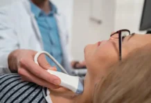 Ульяна Махова объясняет, как вовремя обнаружить гипертиреоз ulyana mahova obyasnyaet kak vovremya obnaruzhit gipertireoz-ekaterinburgu-ru-174895945500-0