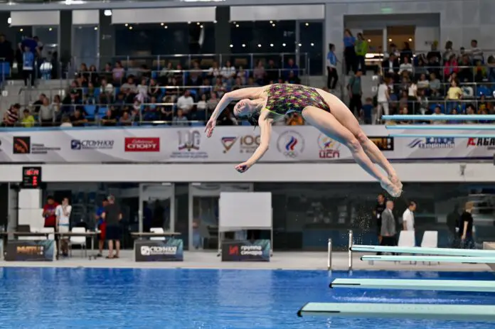 В Екатеринбурге начинается чемпионат России по прыжкам в воду-0