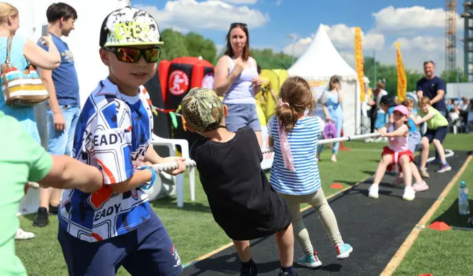 Москвичей приглашают на семейный спортивный фестиваль "Спортлэнд"