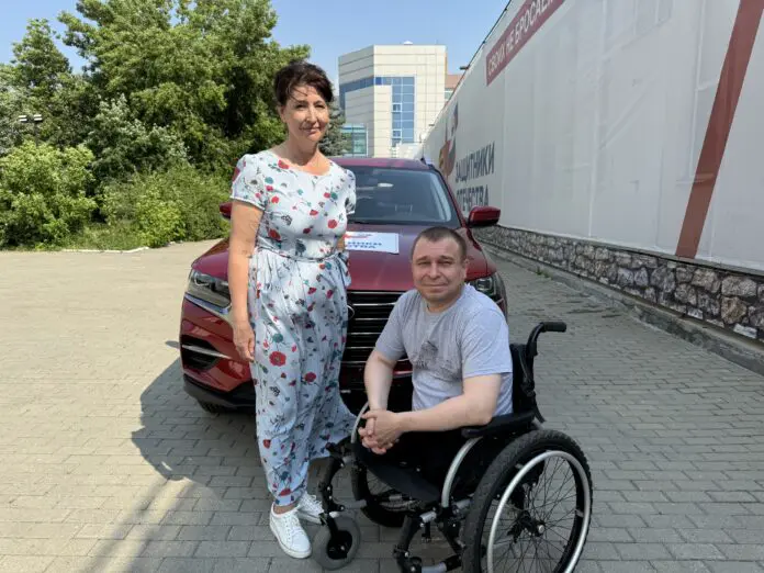 Владимир Ададуров и Илдар Якупов рассказывают о фонде 'Защитники Отечества'-0