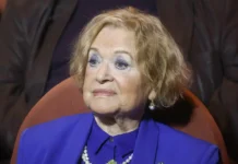 Владимир Путин поздравил Валентину Талызину, легенду Театра Моссовета vladimir putin pozdravil valentinu talyzinu legendu teatra mossoveta-ekaterinburgu-ru-0