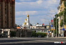 yakimanka v czentre moskvy vklyuchaet dom na naberezhnoj i zhk lavrushinskij-ekaterinburgu-ru-0