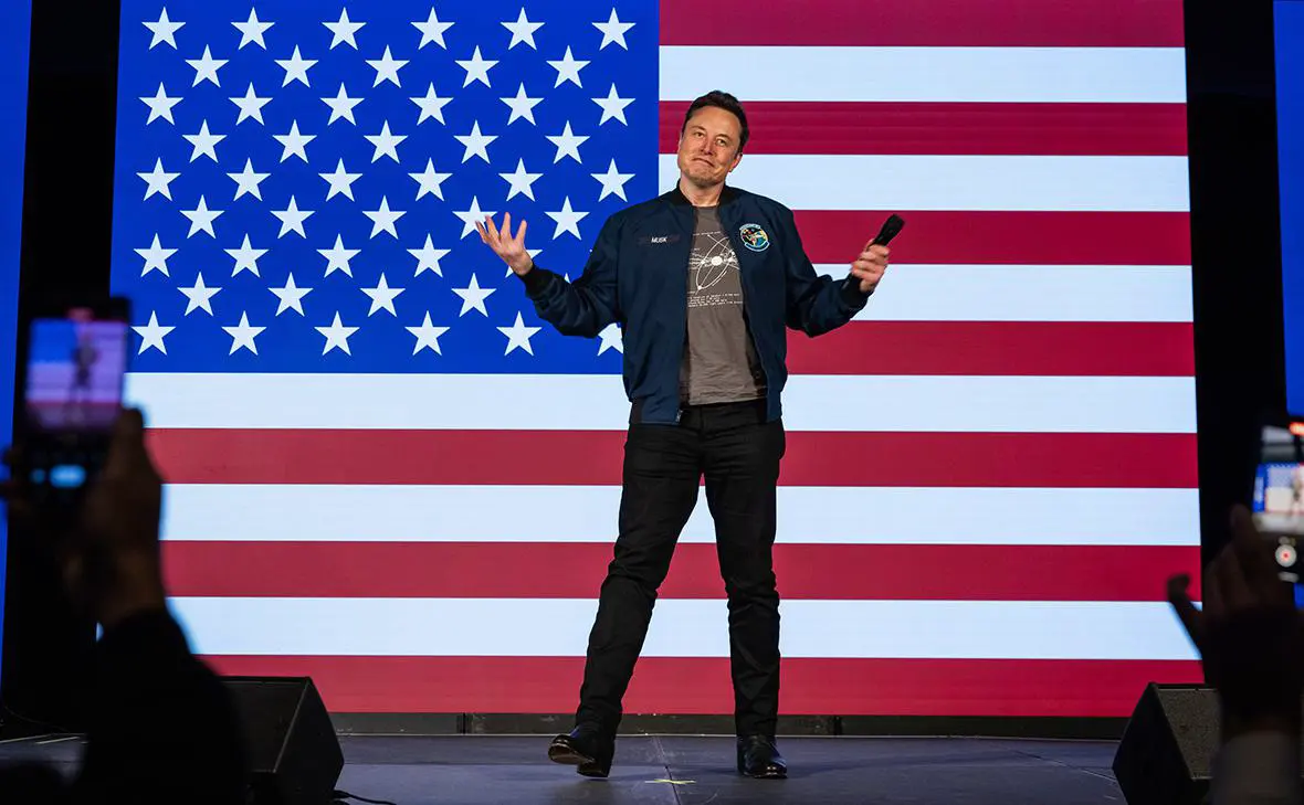 Илон Маск (Samuel Corum / Getty Images)