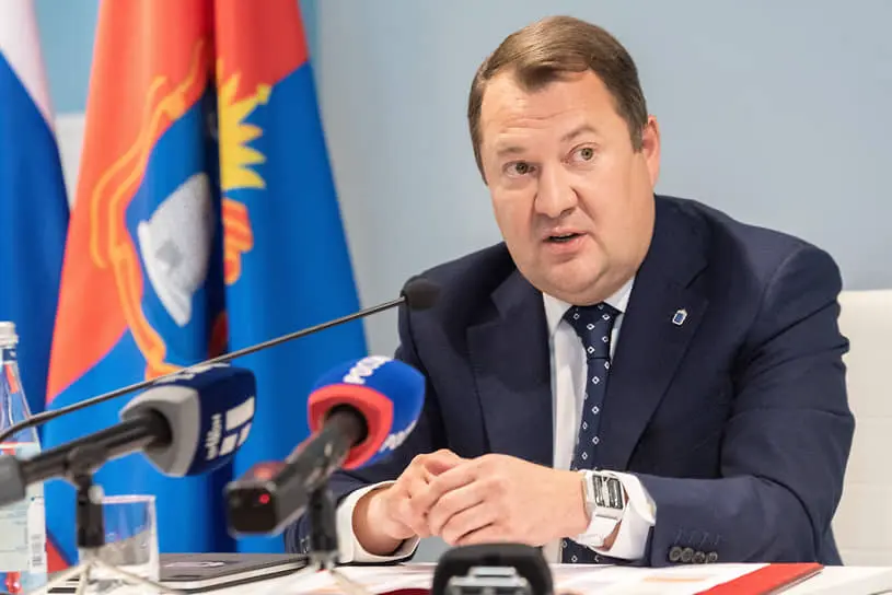 Губернатор Тамбовской области Максим Егоров во время брифинга для прессы (2022 год)