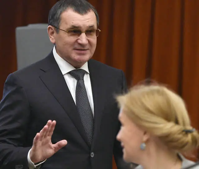 Завершающийся осенью пятилетний срок сенаторских полномочий Николая Федорова может оказаться последним