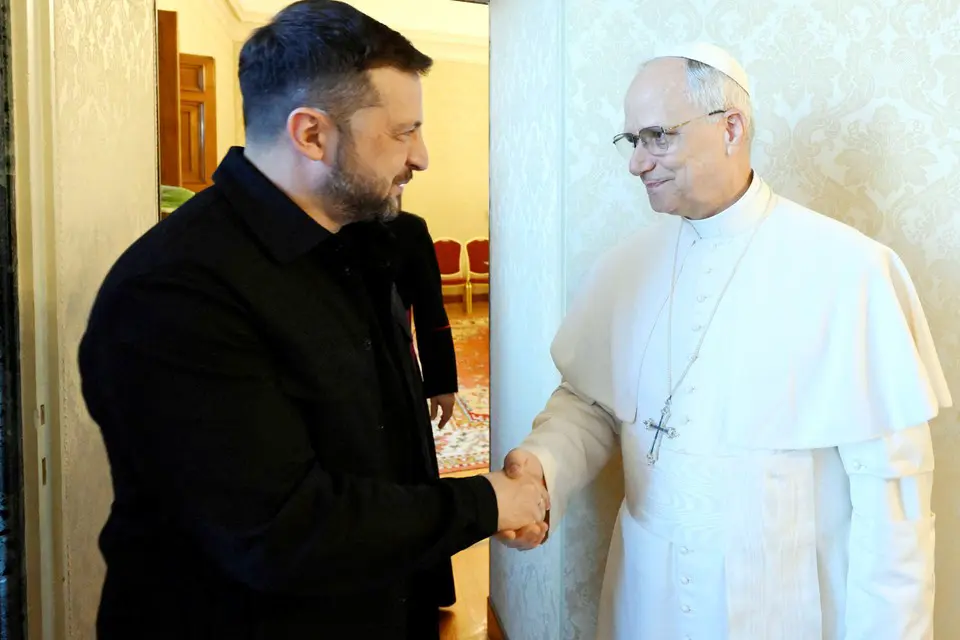 С Папой Львом XIV Зеленский провел переговоры, в ходе которых, сообщил про главную тему беседы