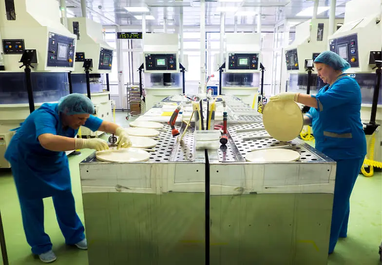 Владимир Поляков рассказывает о успехах концерна "Энергомера" и новых перспективах-0