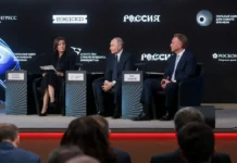 vladimir putin i stanislav rozanov obsudili innovaczii tyubot i podderzhku asi-ekaterinburgu-ru-0