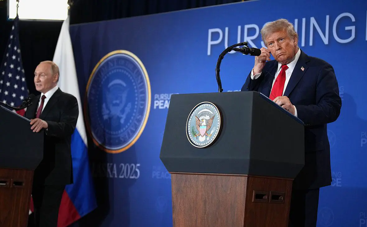 Владимир Путин и Дональд Трамп на совместной пресс-конференции по итогам переговоров на Аляске, 16 августа 2025 года (Andrew Harnik / Getty Images)