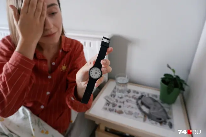 Если вы просыпаетесь с чувством истощения и ощущаете упадок сил даже после выходных, это может быть не просто переутомление | Источник: Дарья Селенская / Городские медиа