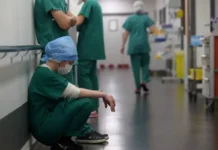 Франция готовится к экстренной мобилизации медиков под контролем Катрин Вотрен francziya gotovitsya k ekstrennoj mobilizaczii medikov pod kontrolem katrin votren-ekaterinburgu-ru-0