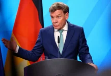 johann vadeful i boris pistorius preduprezhdayut o vozmozhnoj ugroze vojny v germanii izza reshenij po ukraine-ekaterinburgu-ru-0