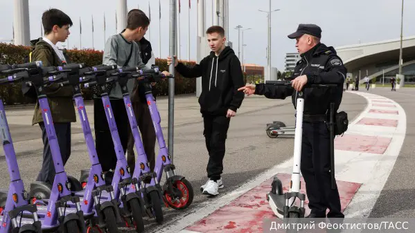 Омбудсмен предложила штрафовать родителей за матерящихся детей