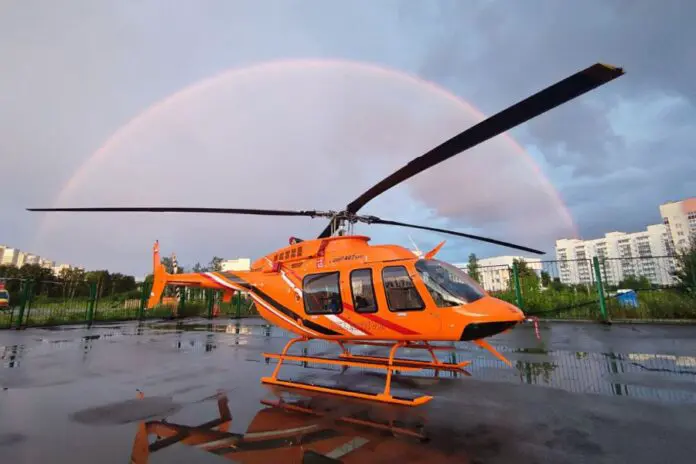 Под руководством Дениса Паслера территориальный центр оказывает помощь тысячам уральцев-0