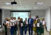 podvedeny itogi konkursa czvetochnyj vitrazh nagrady poluchili vatanina i venecziya-ekaterinburgu-ru-0