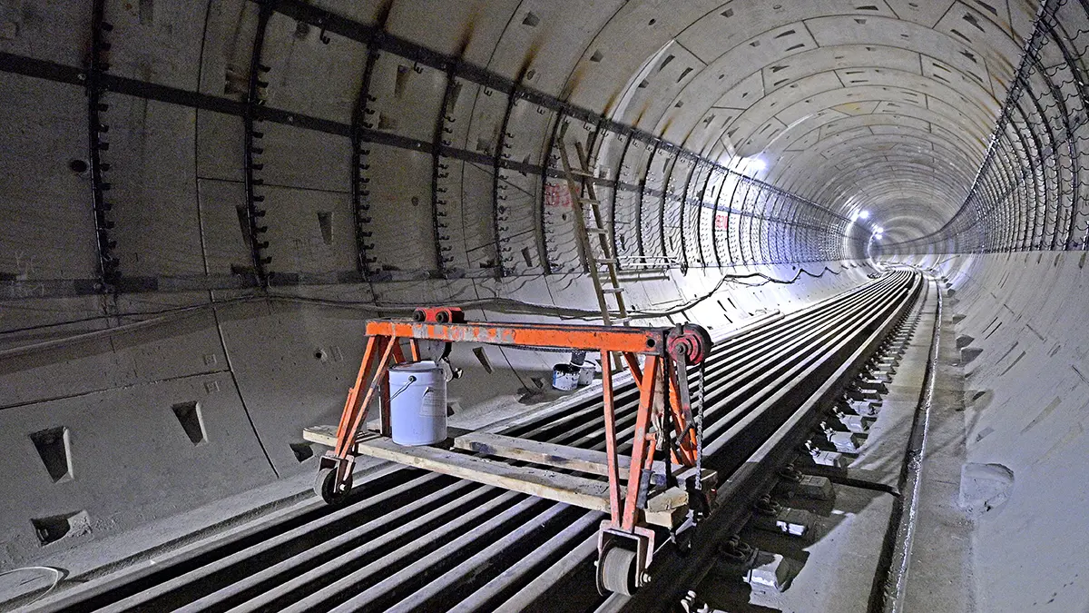 Владимир Ефимов: Строители приступили к устройству монолитных конструкций на станции метро «Липовая Роща»