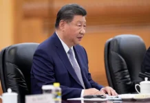 Си Цзиньпин, Владимир Путин и Ким Чен Ын объединятся на параде в Пекине si czzinpin vladimir putin i kim chen yn obedinyatsya na parade v pekine-ekaterinburgu-ru-0