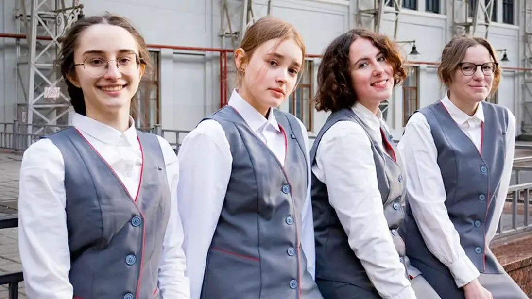 Более 3,5 тысячи студентов Москвы помогают участникам СВО и ветеранам