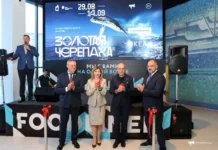 vo vladivostoke prohodit festival zolotaya cherepaha s uchastiem eleny bronnikovoj andreya suhinina i konstantina shestakova-ekaterinburgu-ru-0