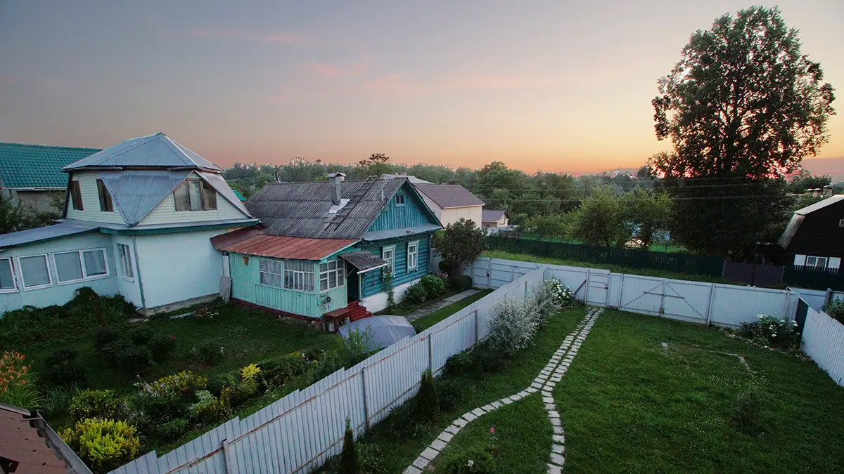 Что нельзя делать на своем участке по закону