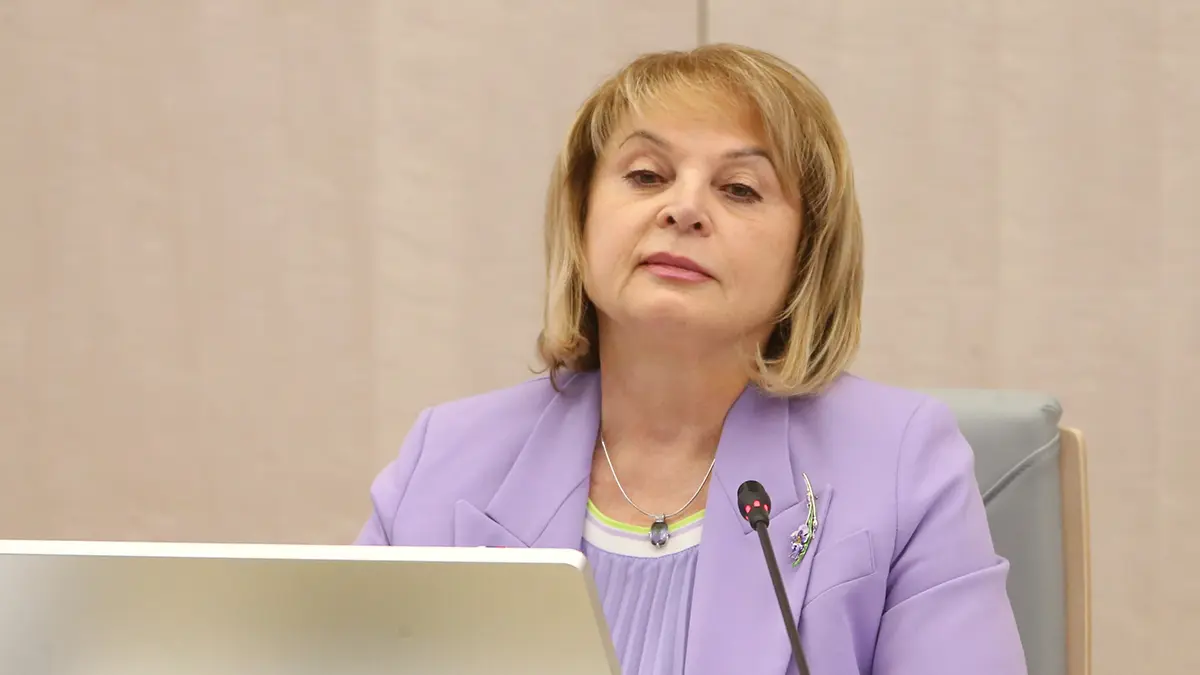 Кандидат от КПРФ в Астрахани напал на секретаря избиркома во время голосования