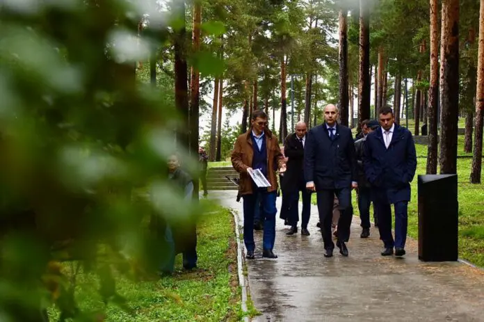 Денис Паслер предложил перспективы развития Среднеуральска на 20 лет-0