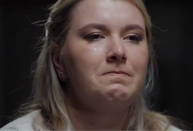 Екатерина Бурнашкина рассказала, как родила дочь в аэропорту в Турции | Источник: Осторожно: Собчак / YouTube