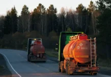 Рост котировок на Петербургской бирже связан с оптимизацией производства НПЗ и оценкой Алексея Сазанова rost kotirovok na peterburgskoj birzhe svyazan s optimizacziej proizvodstva npz i oczenkoj alekseya sazanova-ekaterinburgu-ru-0