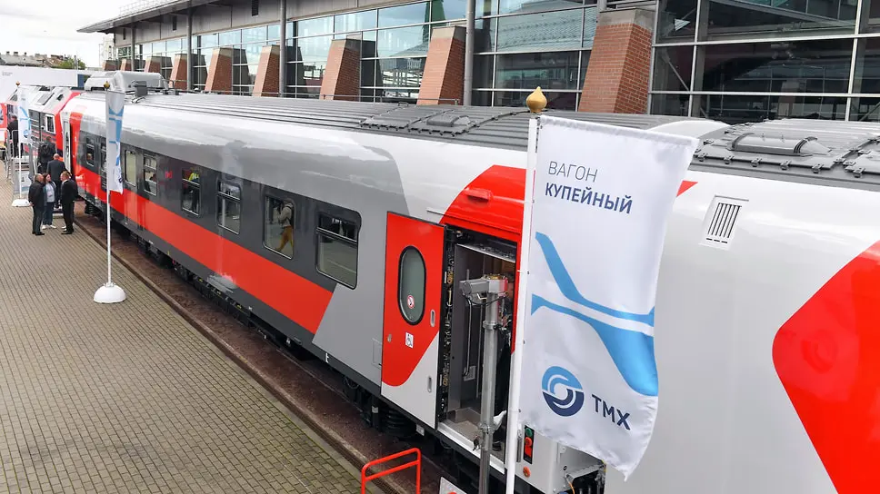 РЖД и Трансмашхолдинг открывают новую эру путешествий с помощью современных поездов-0