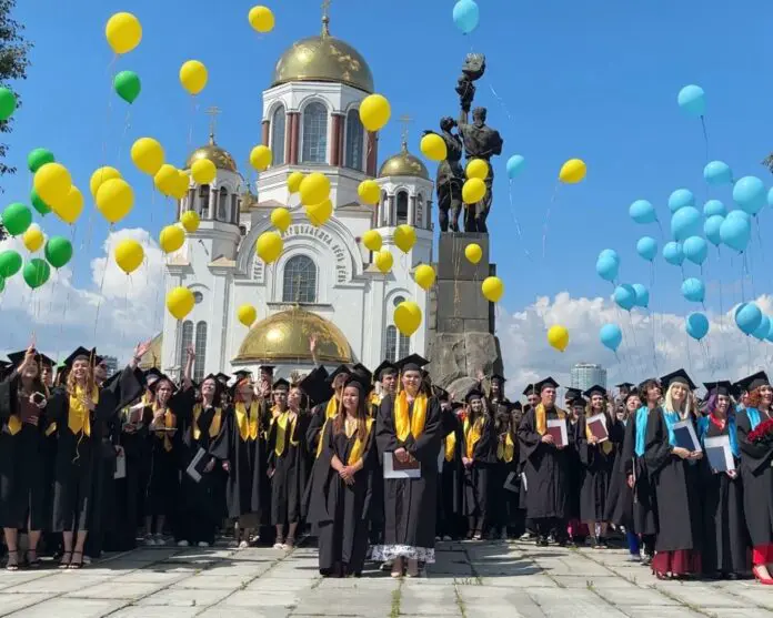 Уральский государственный аграрный университет и Ольга Лоретц подводят итоги приёмной кампании на портале Госуслуги-0