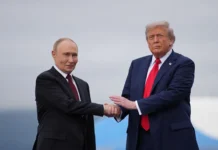 Дмитрий Песков о позитивных причинах выбора Венгрии для встречи Путина и Трампа dmitrij peskov o pozitivnyh prichinah vybora vengrii dlya vstrechi putina i trampa-ekaterinburgu-ru-0