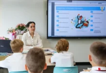 gosduma i ldpr podderzhali inicziativu o sovremennom grafike dlya shkol-ekaterinburgu-ru-0