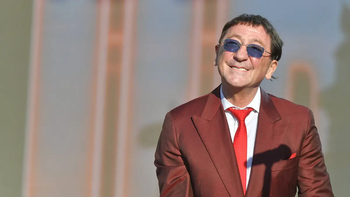 СМИ: Лепс обратился к врачам с отравлением после концерта во Владивостоке